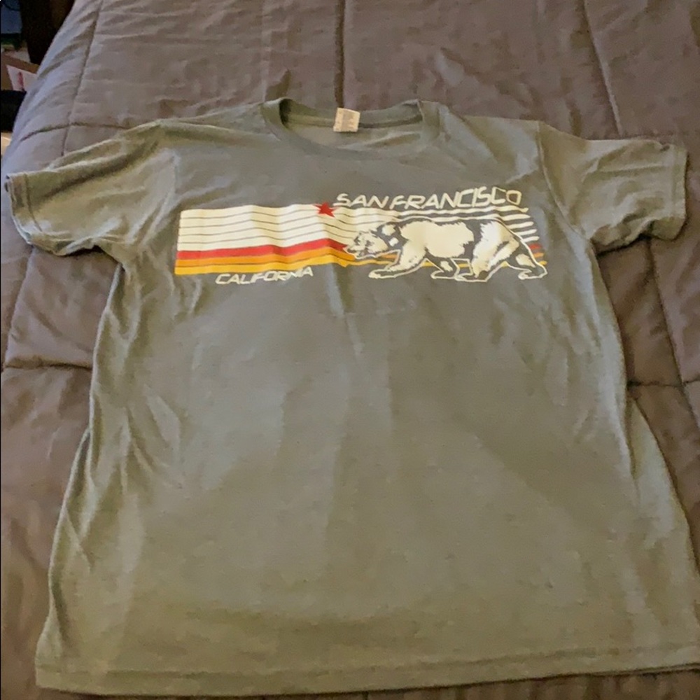 NWOT Unisex San Francisco Tee